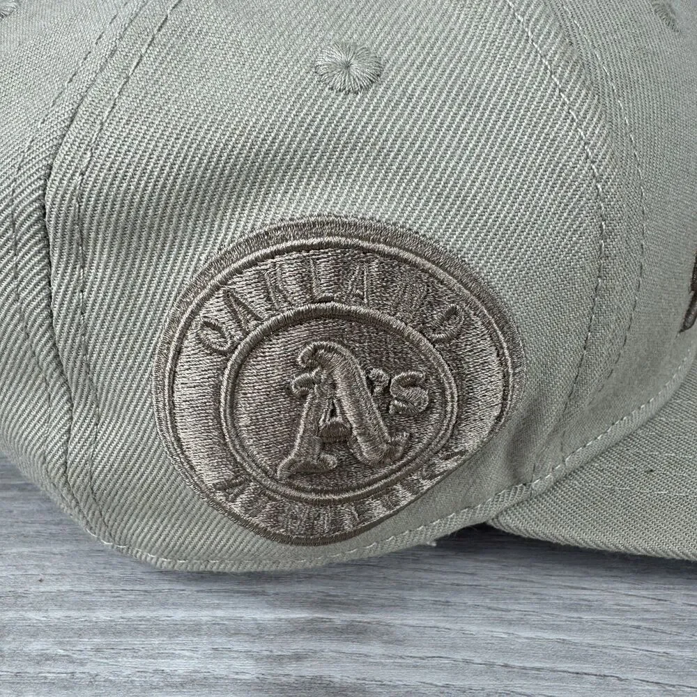 Pro Standard Oakland Athletics Baseball Cap Mens One Size Taupe Snapback Hat
